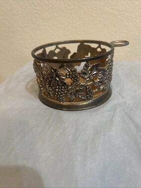 Vintage Grape Vine Metal Candle Holder in Silver